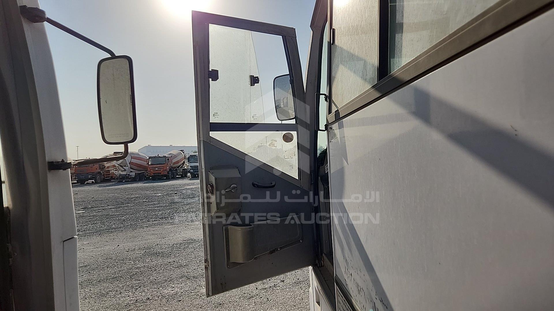 2016 ASHOK LEYLAND FALCON VIN: MB1PBEWA5GE1T2456
