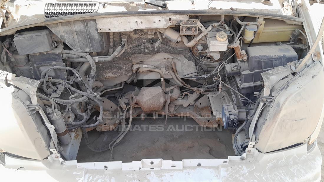 2014 Maxus V80 — Engine Bay — Photo 27