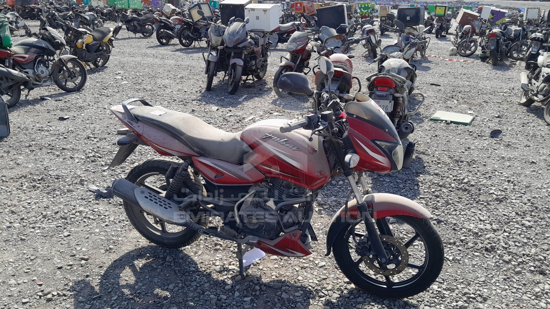 0 BAJAJ PULSAR VIN: MD2A11CX2LCE56629