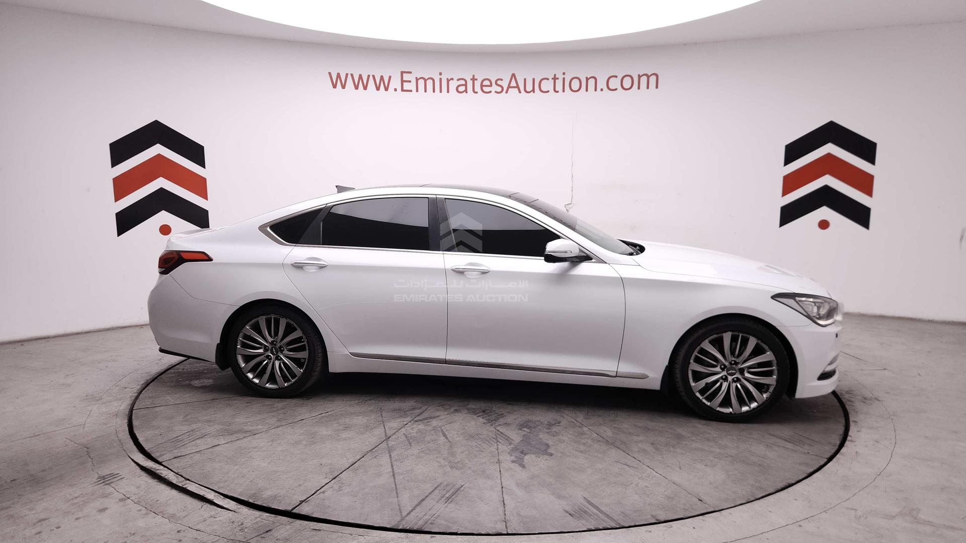 2017 HYUNDAI GENESIS VIN: KMHGN41E7HU183544