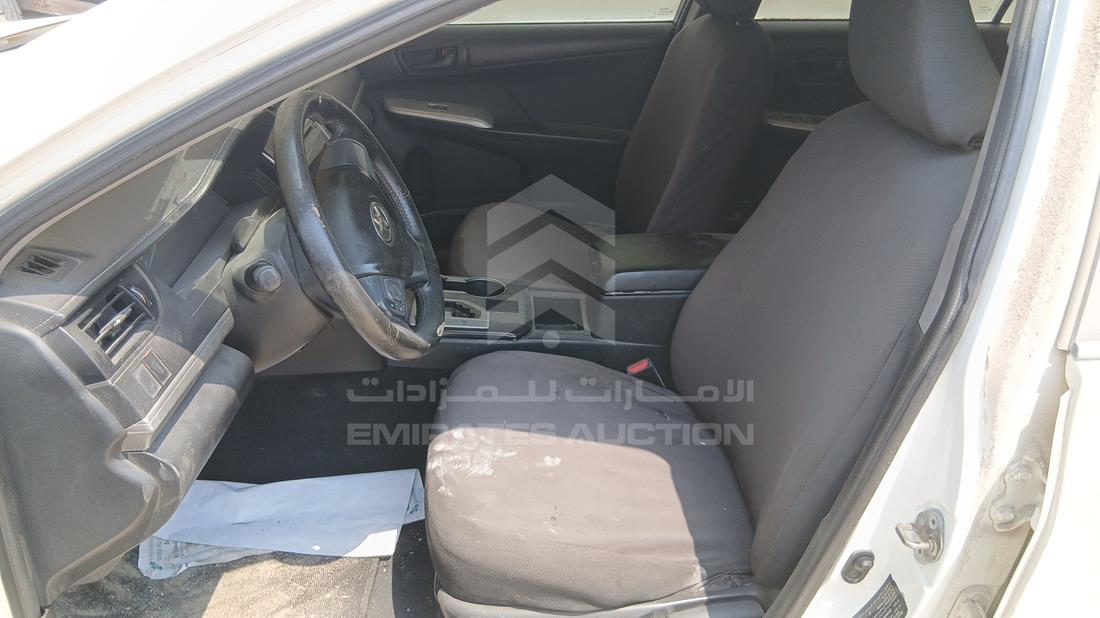 2016 Toyota Camry — Front Left Driver Seat View — Photo 11