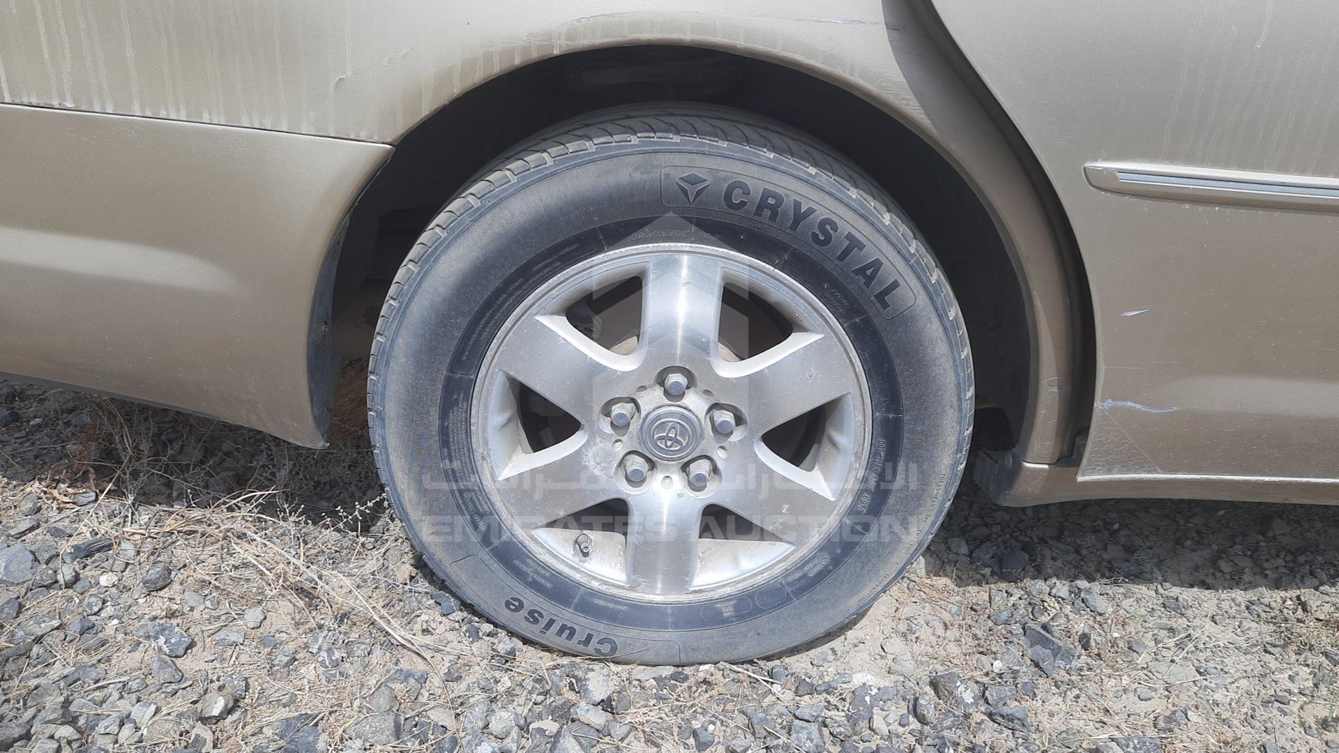2001 TOYOTA AVALON VIN: 4T1BF28B51U157666