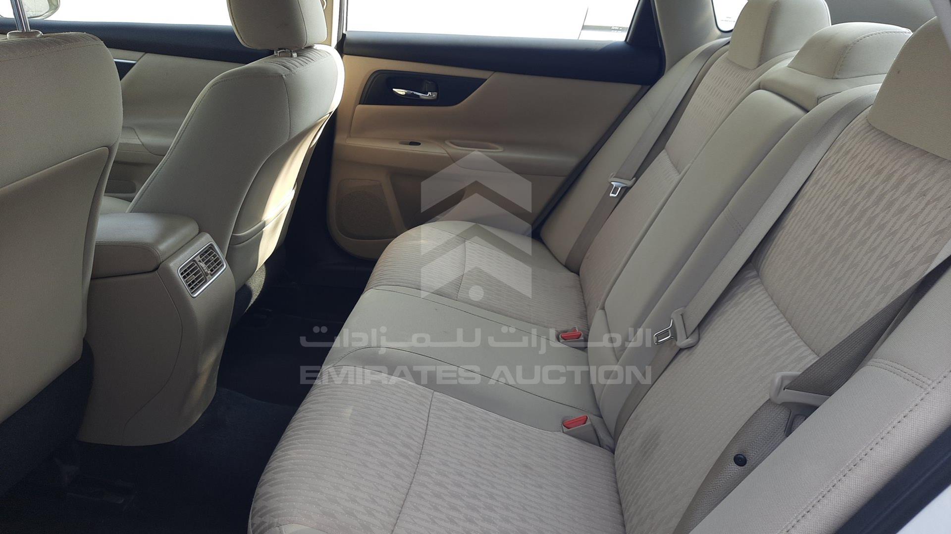 2018 NISSAN ALTIMA VIN: 1N4AL3A9XJC276332