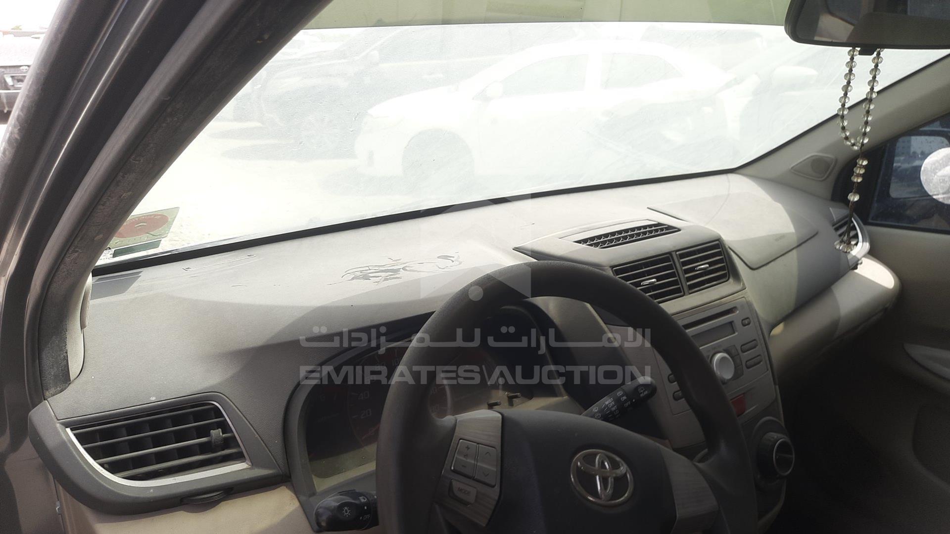 2015 TOYOTA AVANZA VIN: MHKMC13F9FK018806