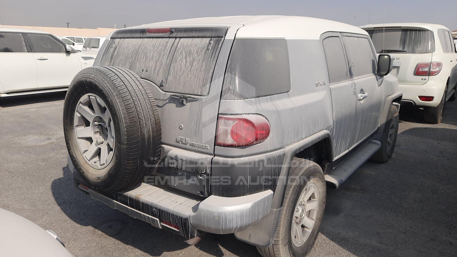 2014 TOYOTA FJ CRUISER VIN: JTEBU11FXEK198065