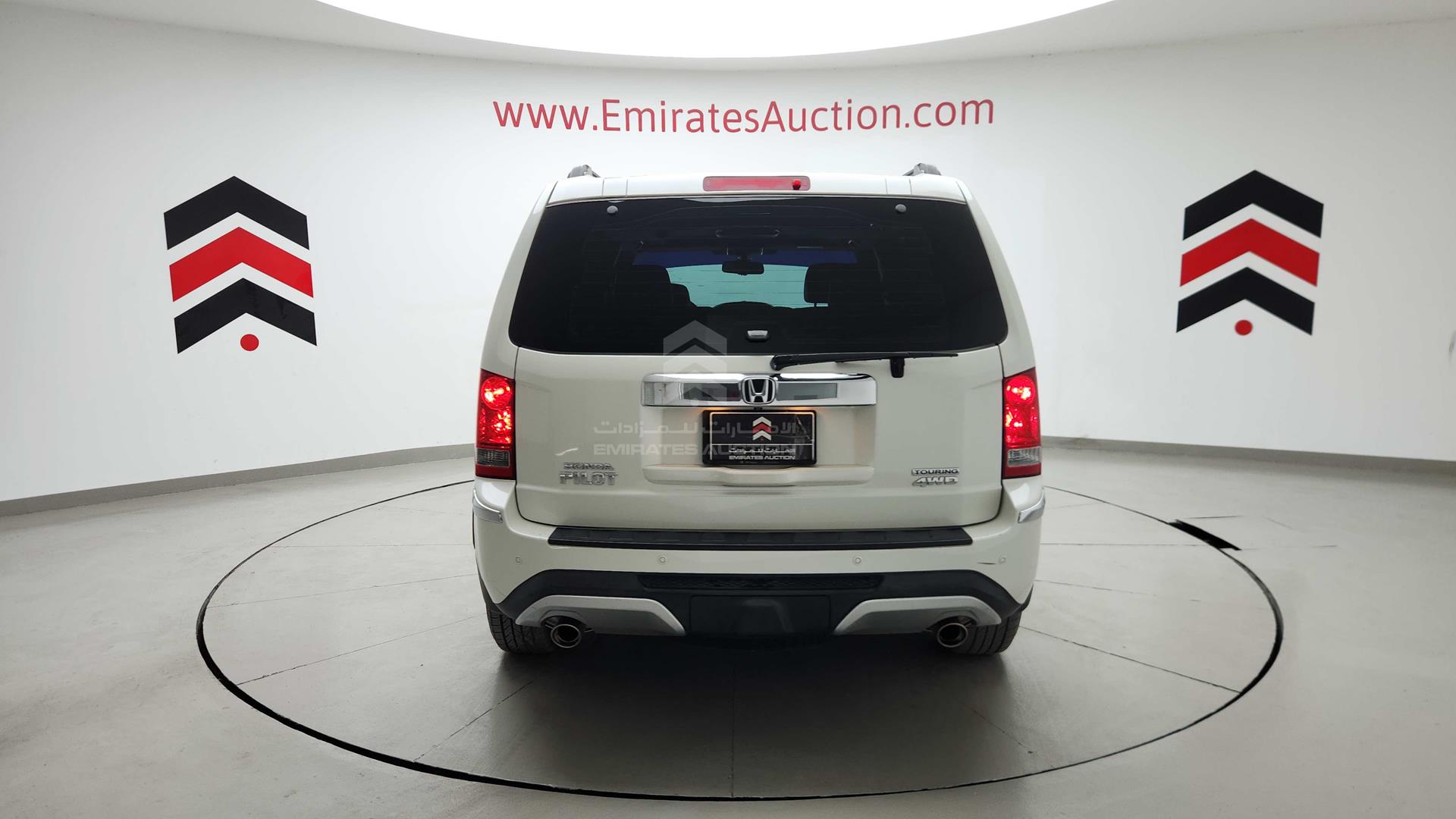 2015 HONDA PILOT VIN: 5FNYF4881FB701658