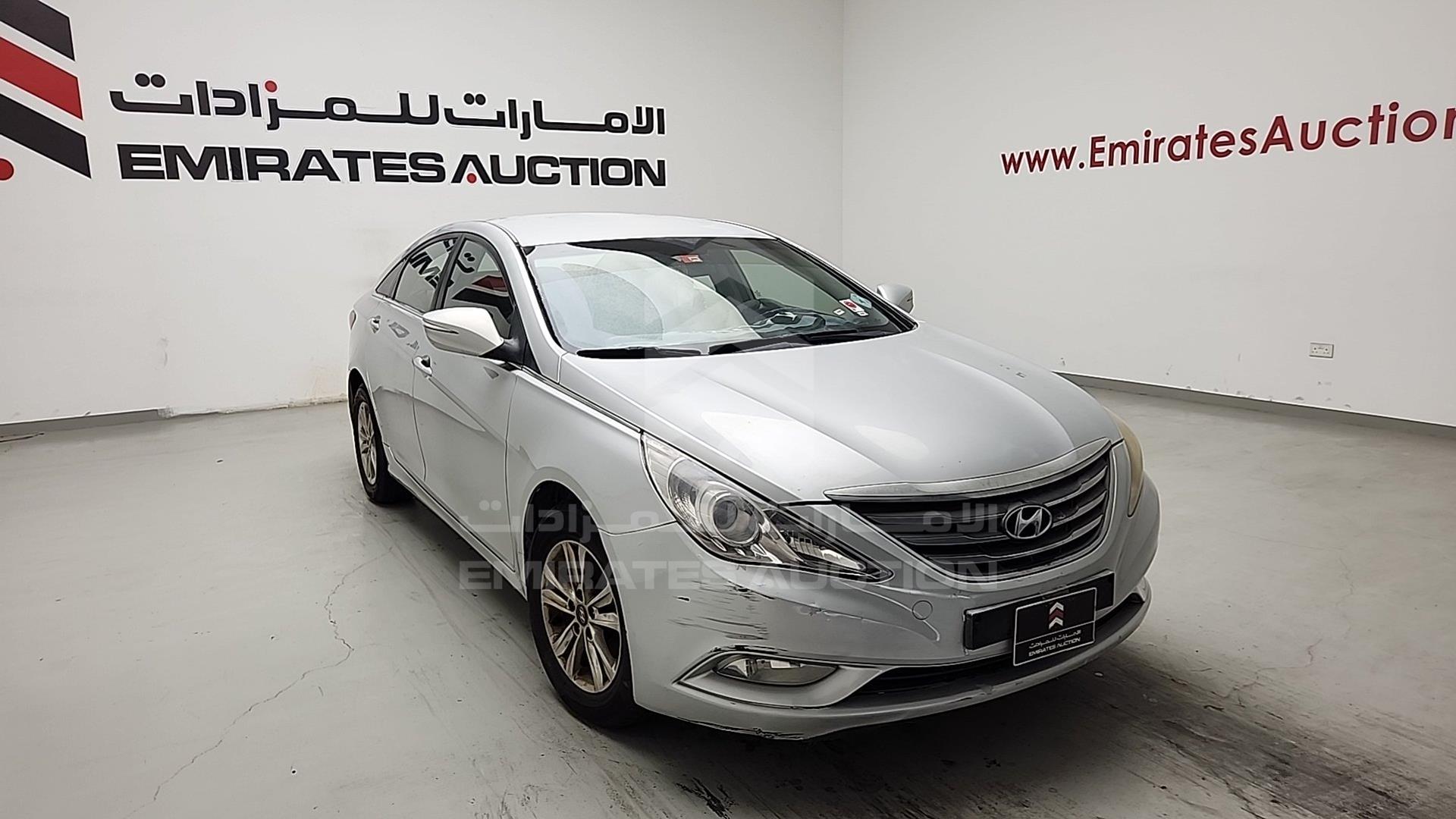 2012 HYUNDAI SONATA VIN: KMHEC41LBCA417898