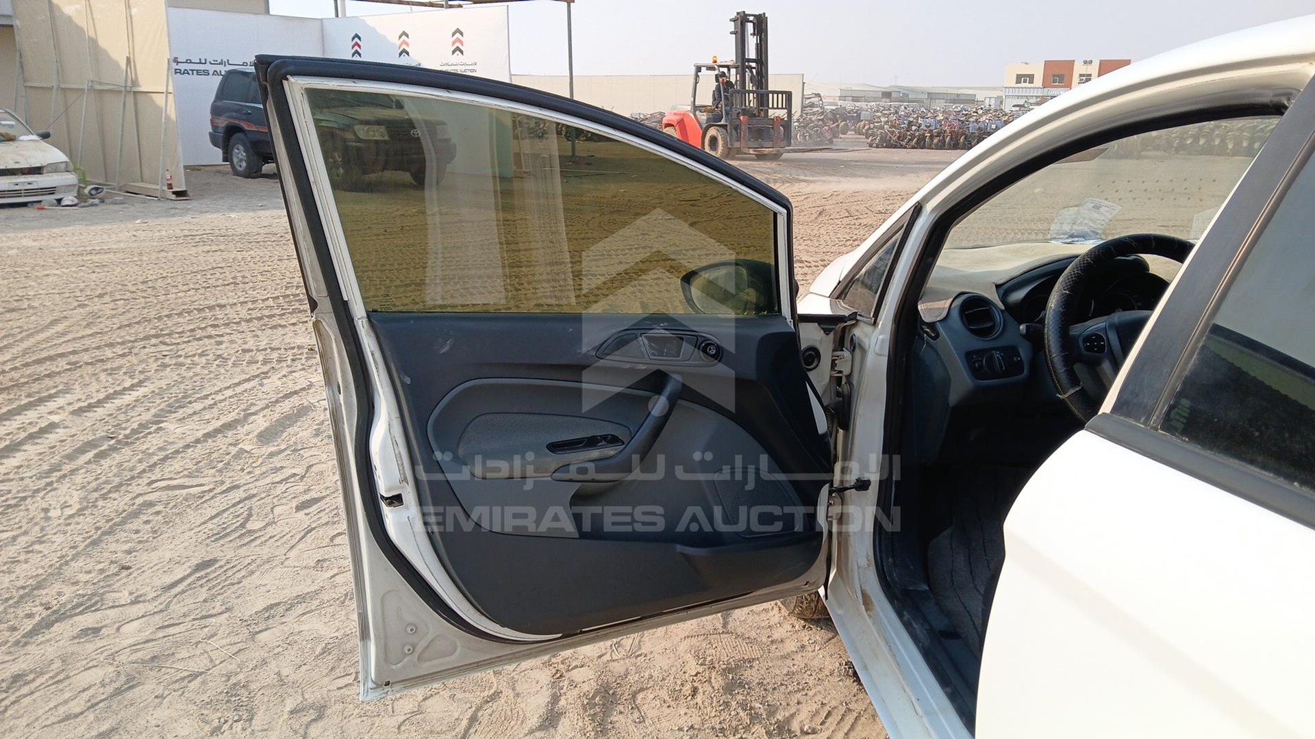 2011 FORD FIESTA VIN: WF0TJ15P3BCL82805