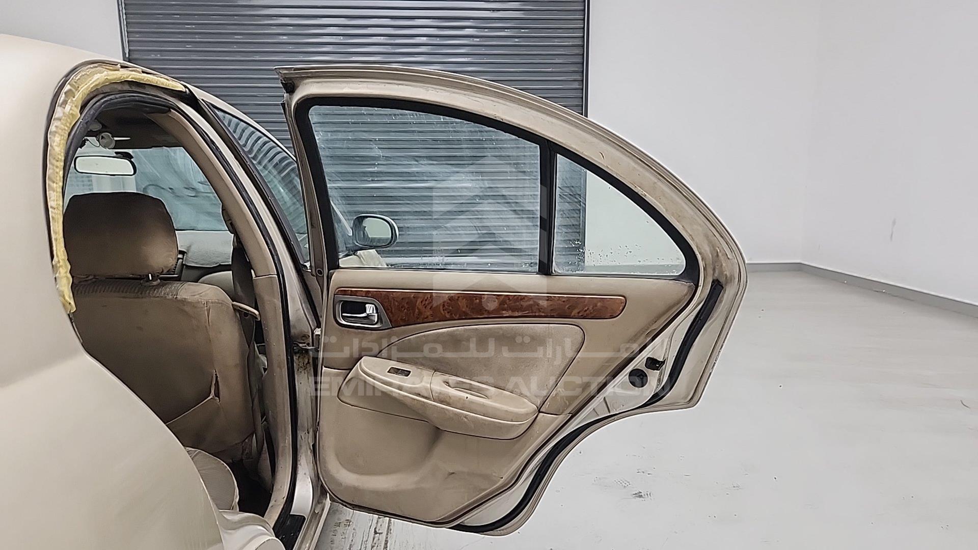 2005 NISSAN SUNNY VIN: JN1BN61C55W015090