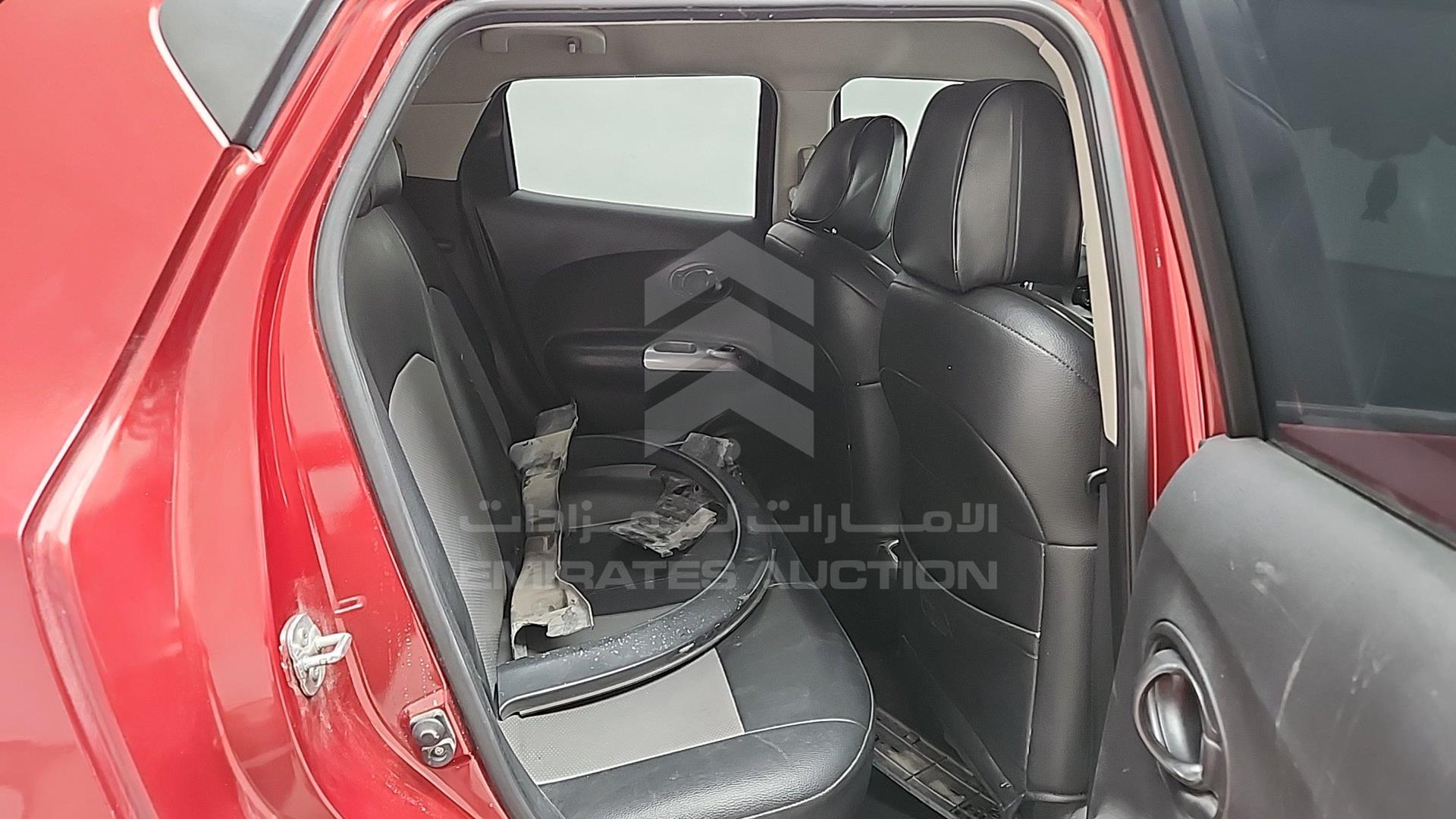 2014 NISSAN JUKE VIN: JN1BF5MD2ET302383