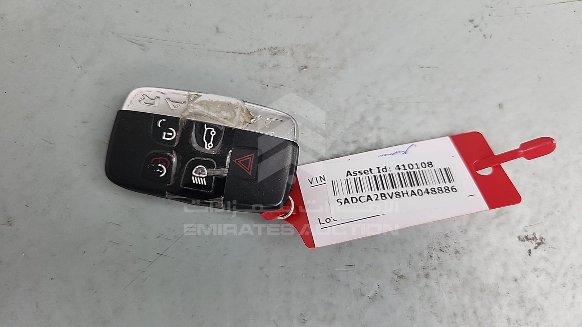 2017 JAGUAR F-PACE VIN: SADCA2BV8HA048886