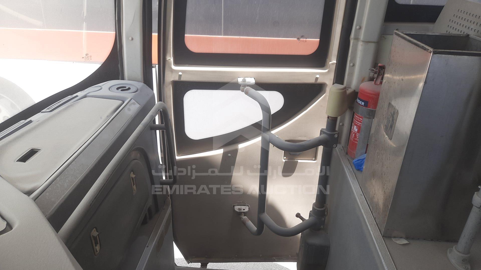 2015 KING LONG BUS VIN: LA6A1KBM2FB400223