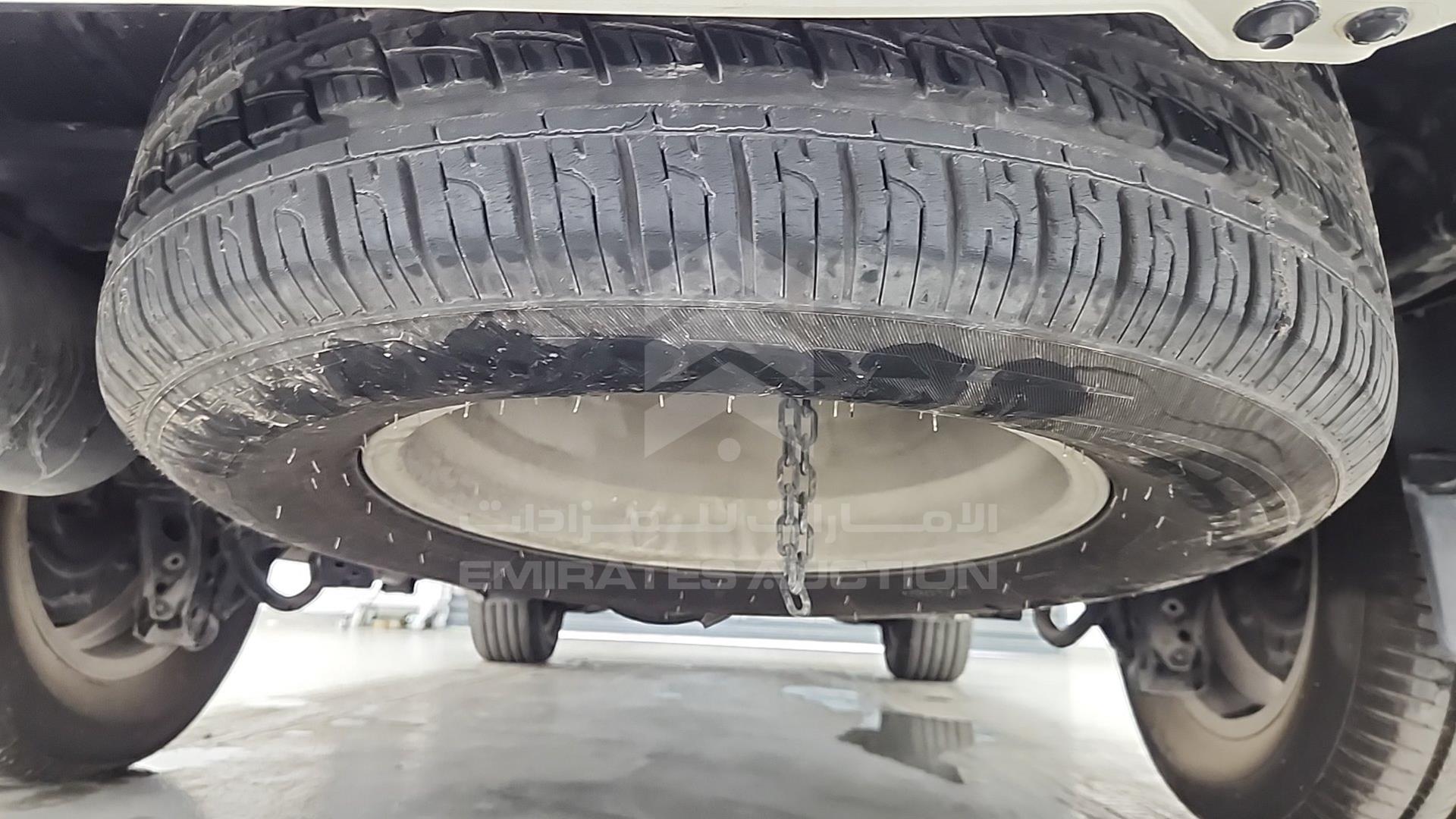 2014 TOYOTA LAND CRUISER VIN: JTMHX09J3E5044322