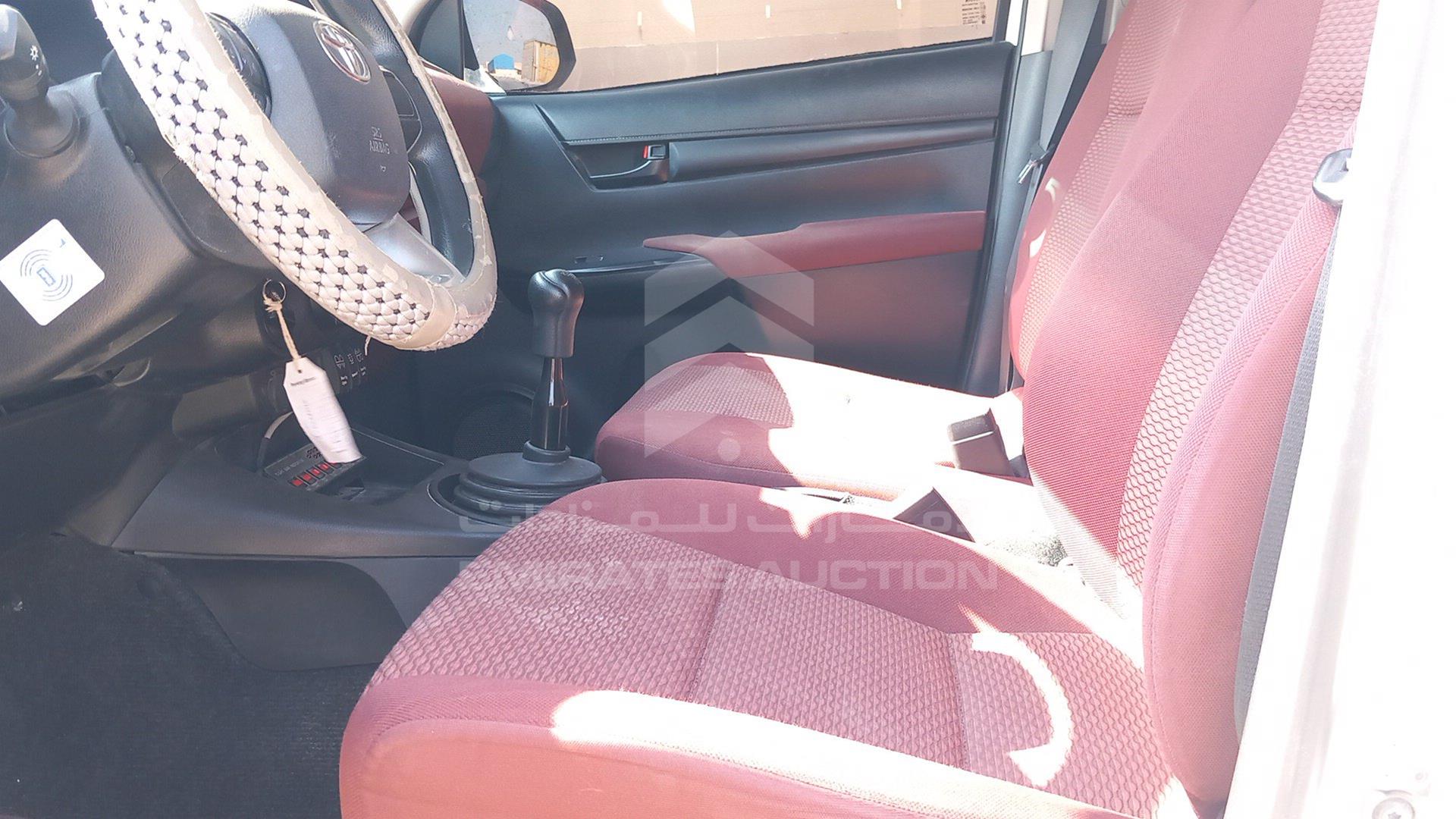 2023 TOYOTA HILUX VIN: MR0DB9CDXP5002142