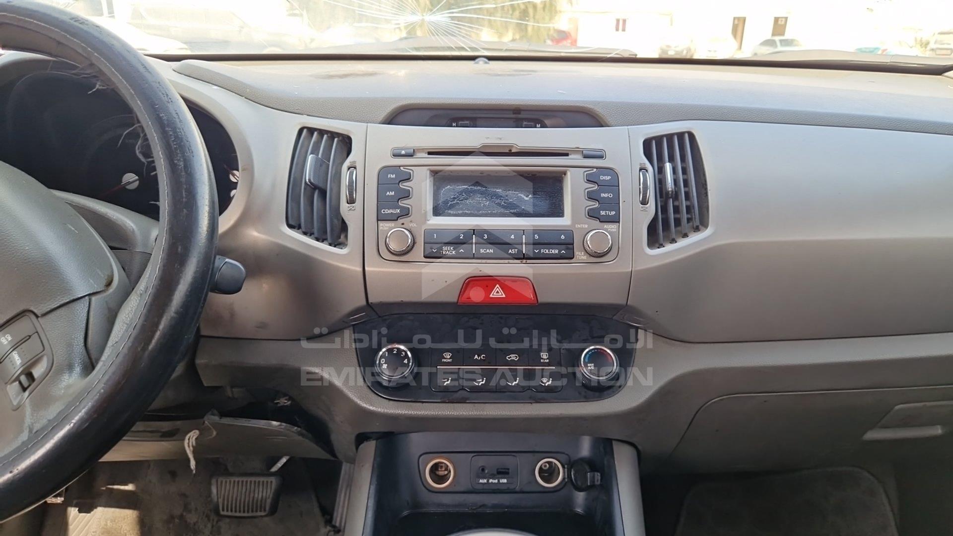 2011 KIA SPORTAGE VIN: KNAPB8116B7030318