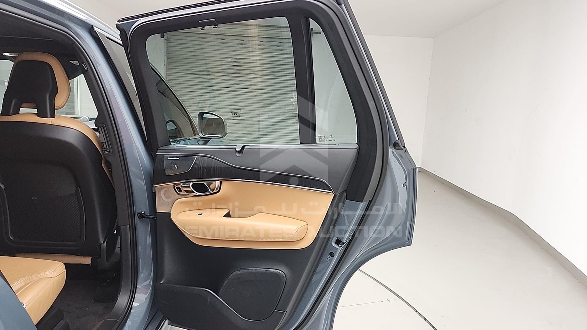2020 VOLVO XC 90 VIN: YV1A2ALF8L1556053