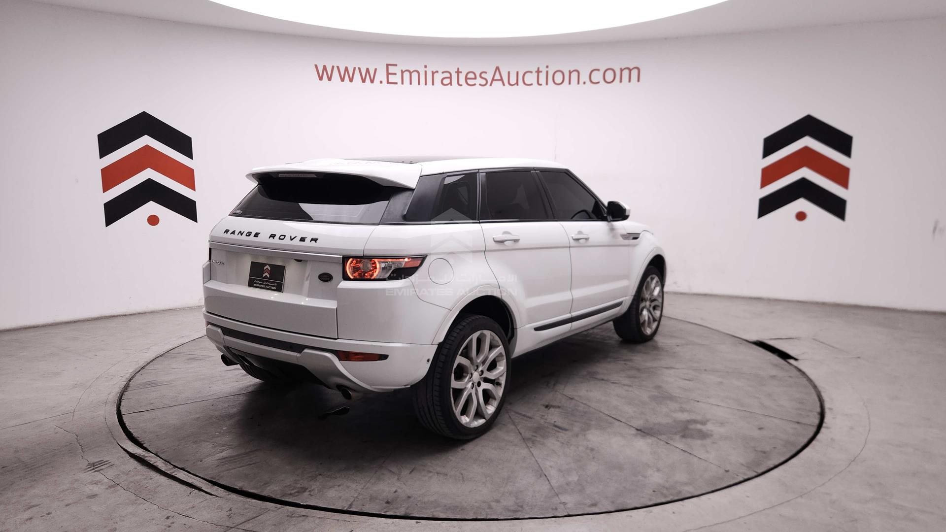 2014 RANGE ROVER EVOQUE VIN: SALVA2BG1EH933044
