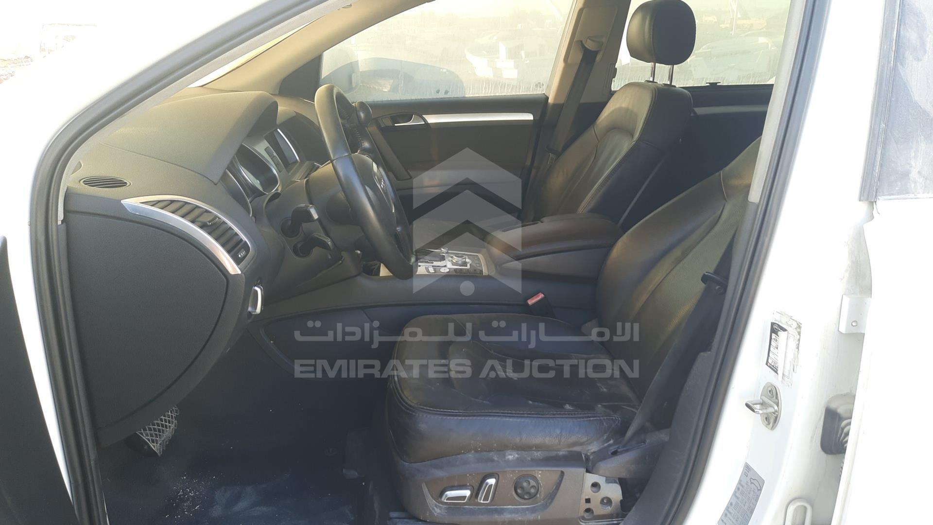 2011 AUDI Q7 VIN: WAUAGD4LXBD002021