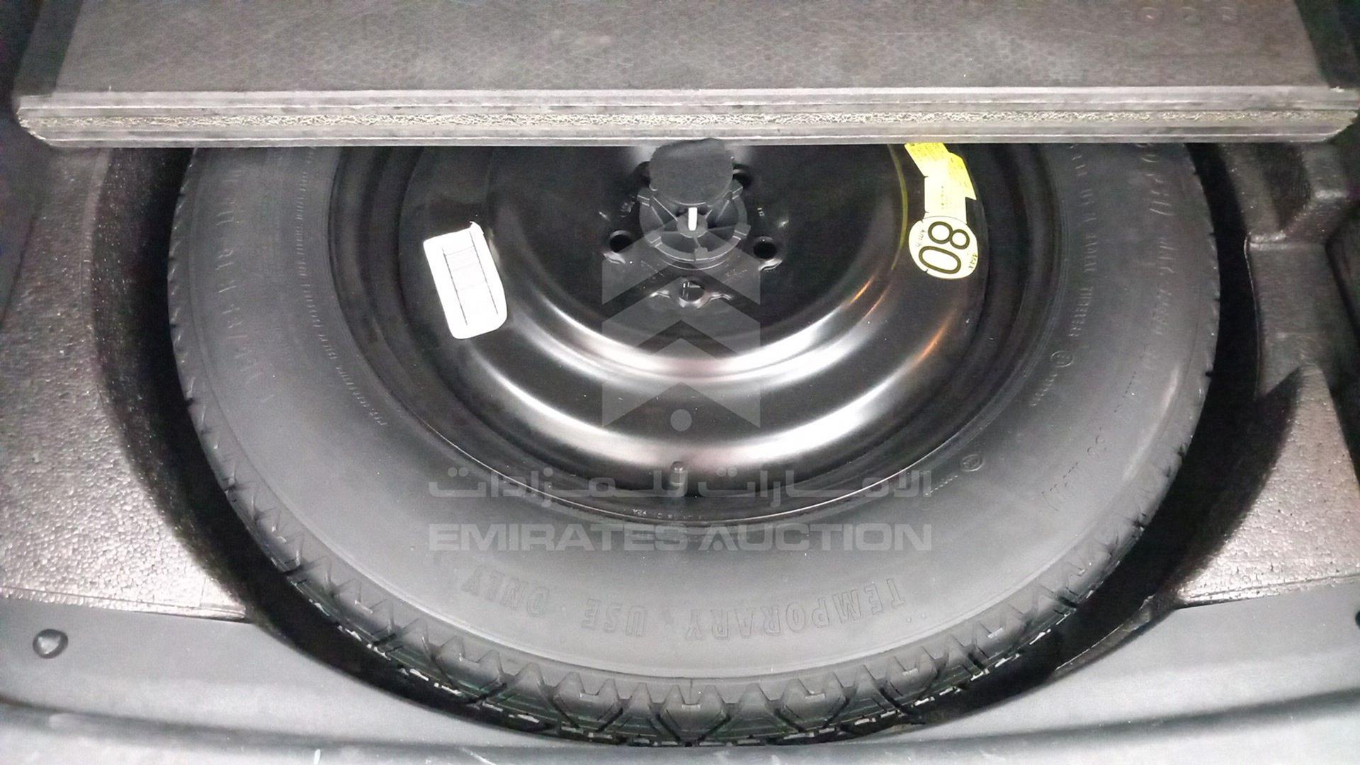 2019 RANGE ROVER EVOQUE VIN: SALVP2RXXKH343828