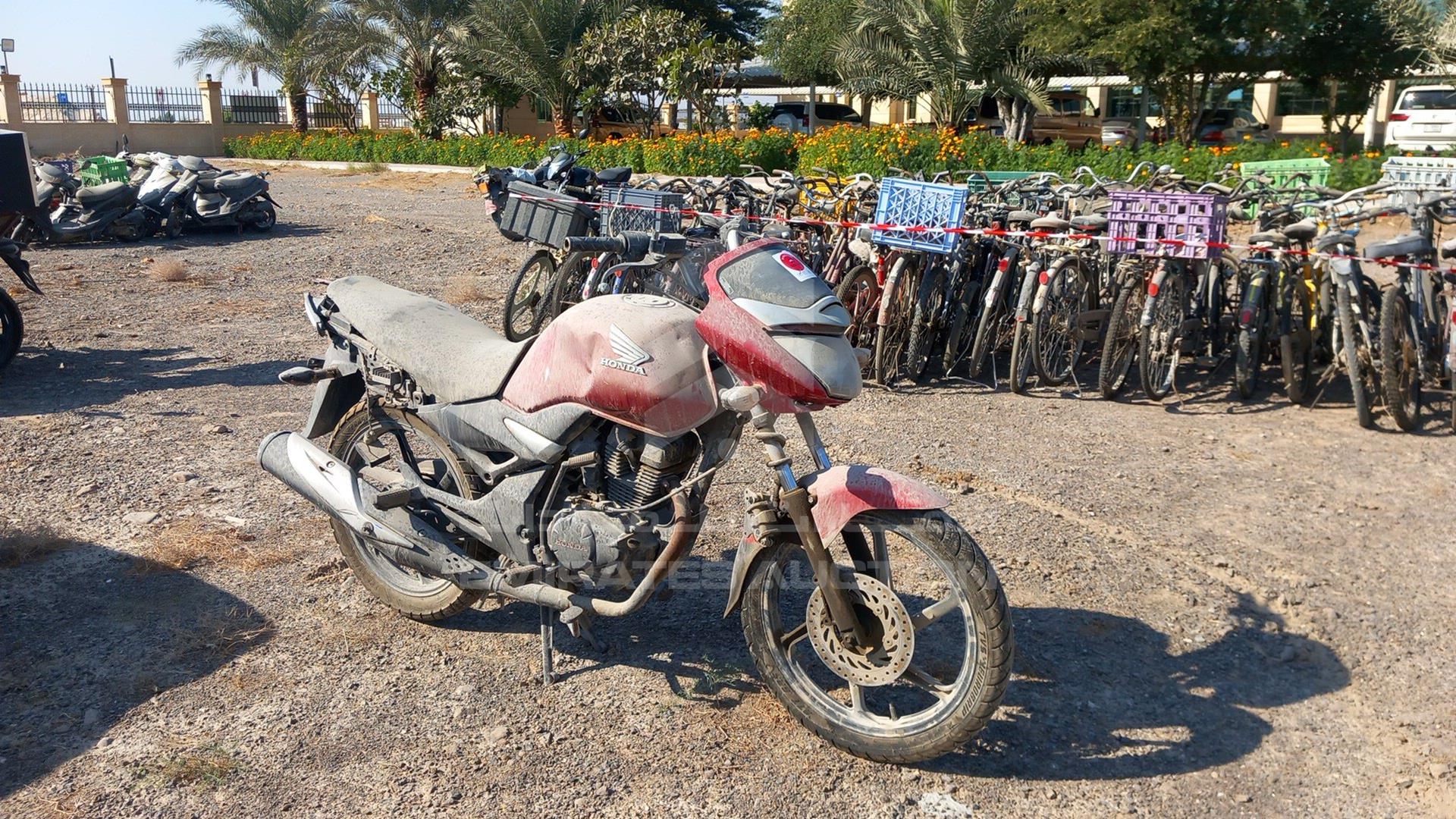 0 HONDA UNICORN VIN: ME4KC311HJ8359918
