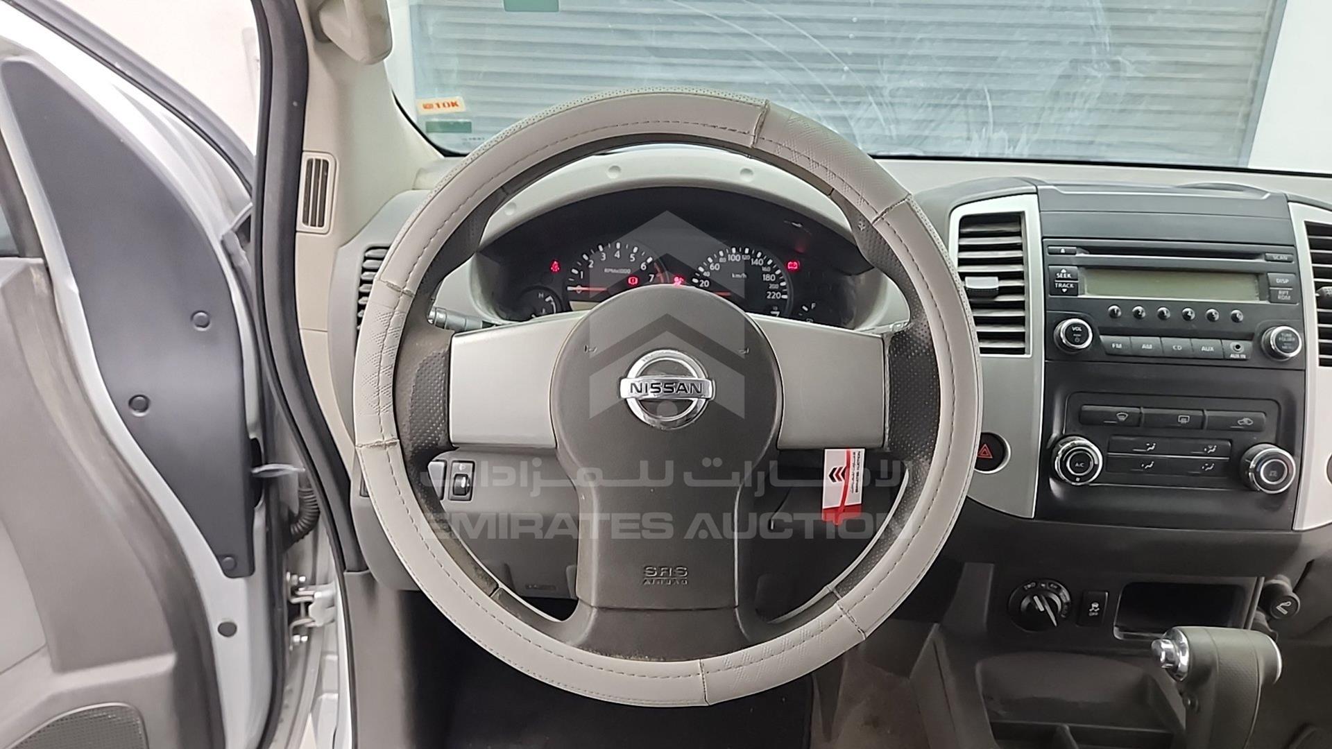 2015 NISSAN XTERRA VIN: 5N1AN0N63FN665727