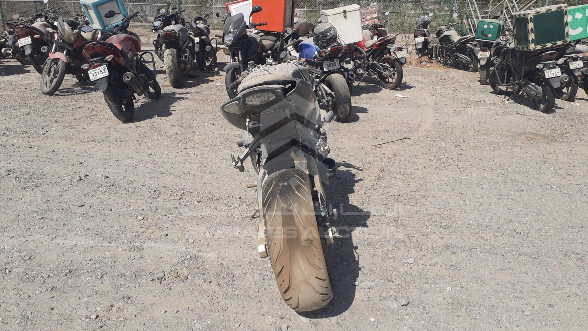 0 SUZUKI MOTORBIKE VIN: JS1CL111100112749