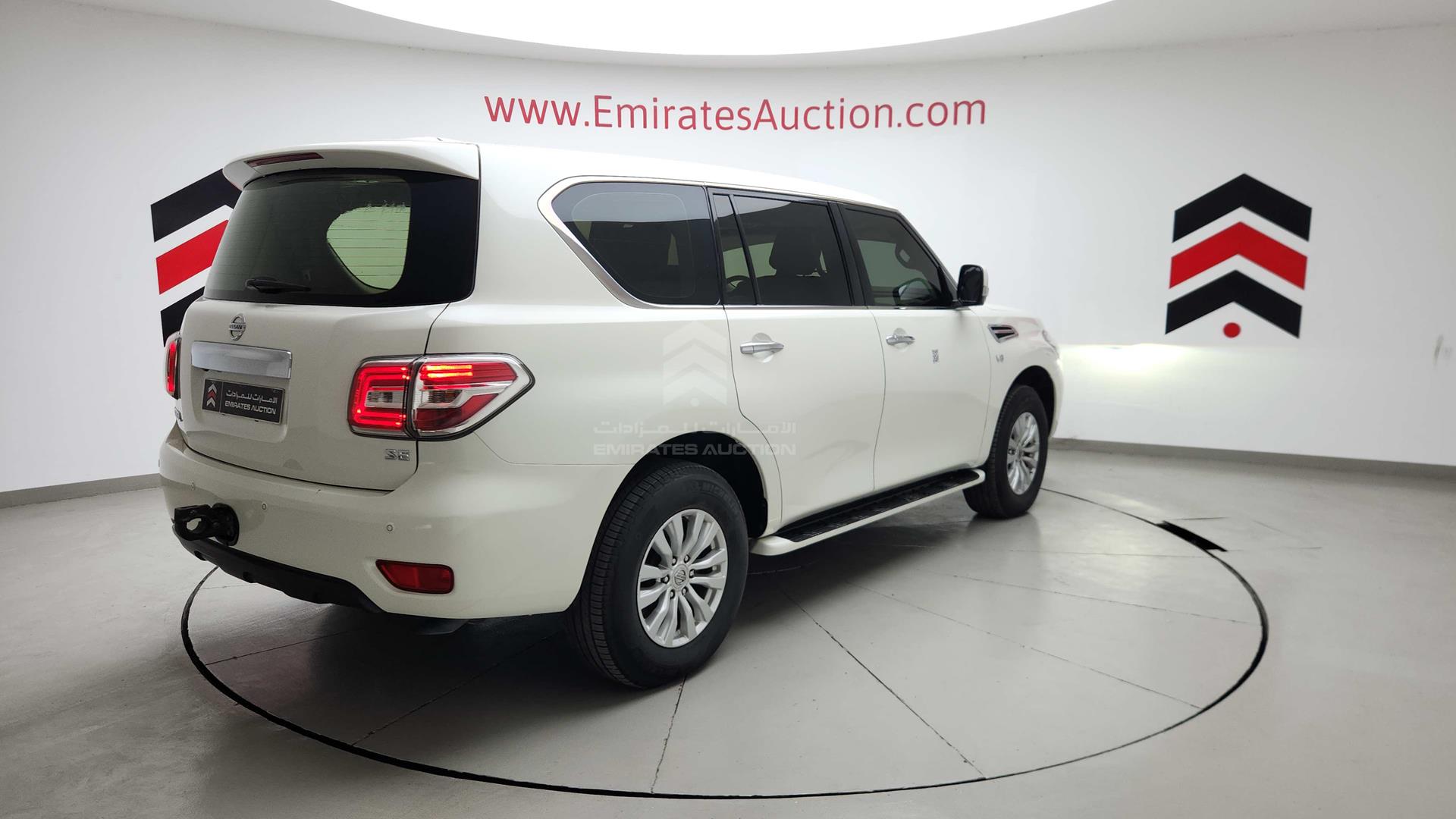 2014 NISSAN PATROL VIN: JN8AY2NY2E9077967