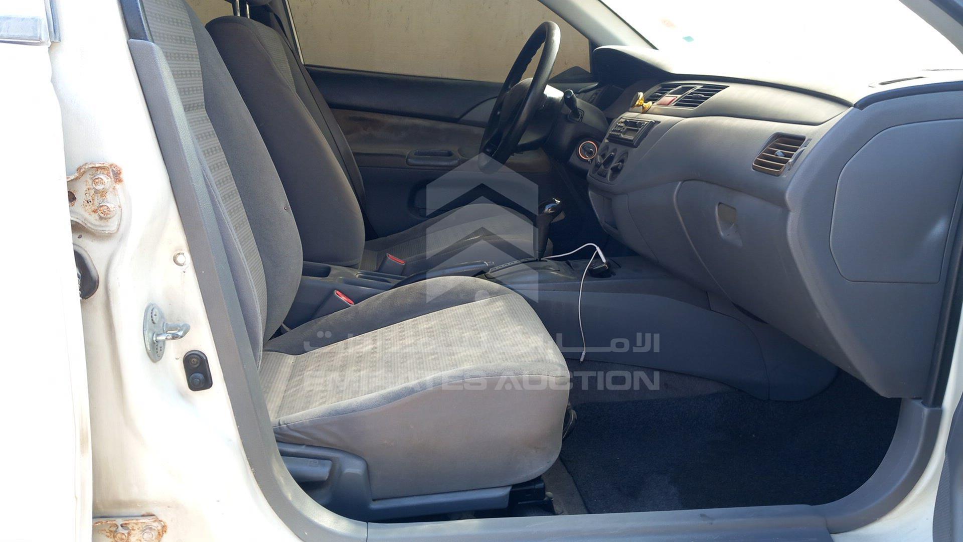 2004 MITSUBISHI LANCER VIN: JMYSRCS1A4U782008