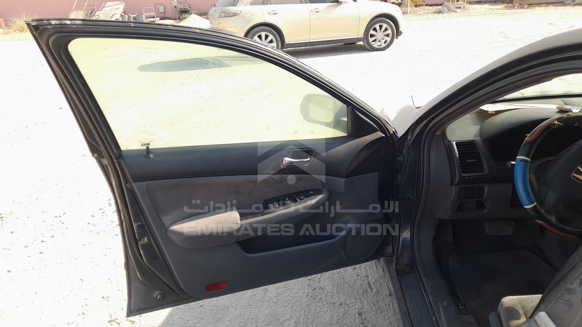 2006 HONDA ACCORD VIN: JHMCM565X6C414135