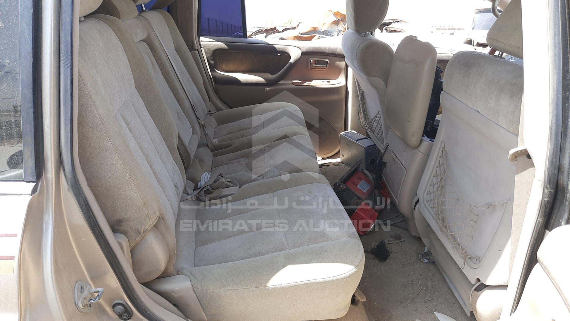 2006 TOYOTA LAND CRUISER VIN: JTEHT05J662084913