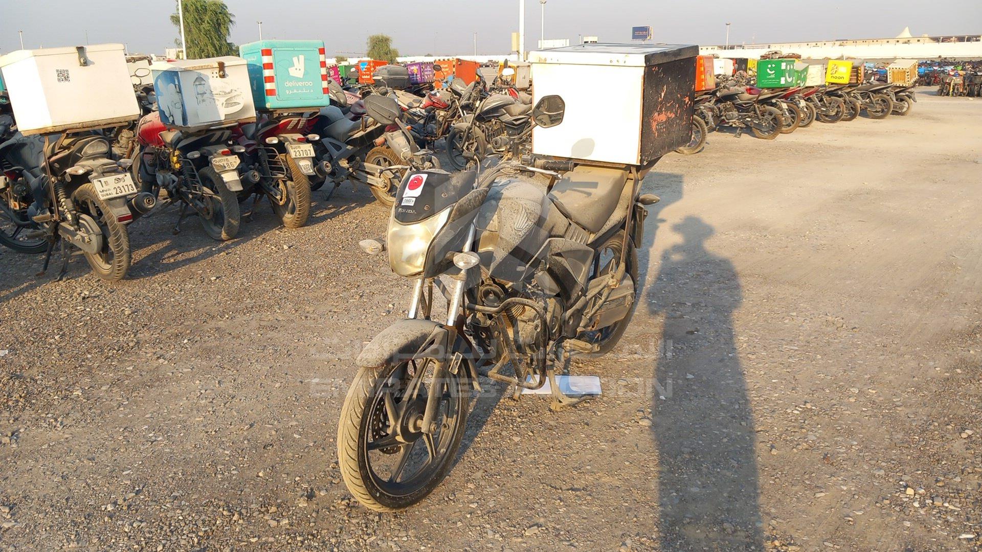 2016 HONDA UNICORN 160 VIN: ME4KC203XG8003221