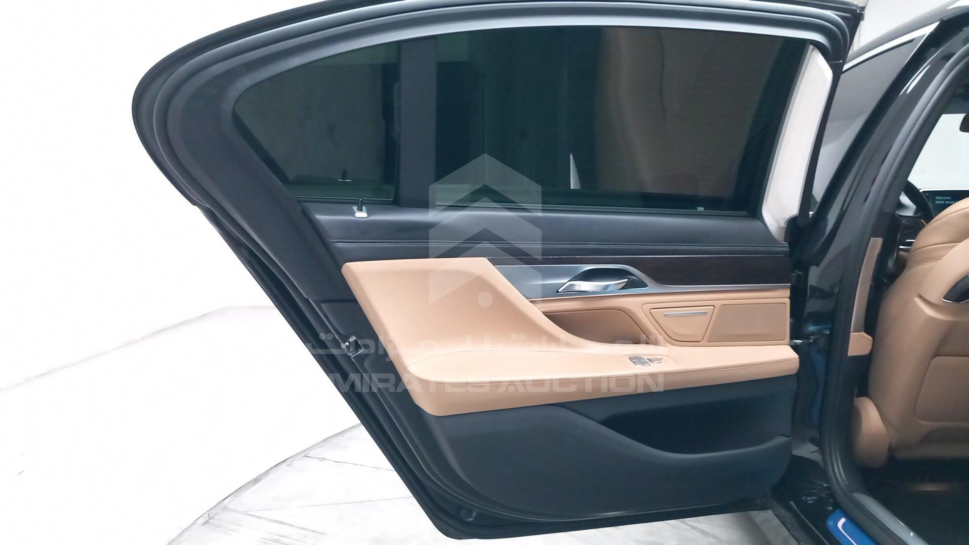 2016 BMW 730 LI VIN: WBA7E0105GG560822