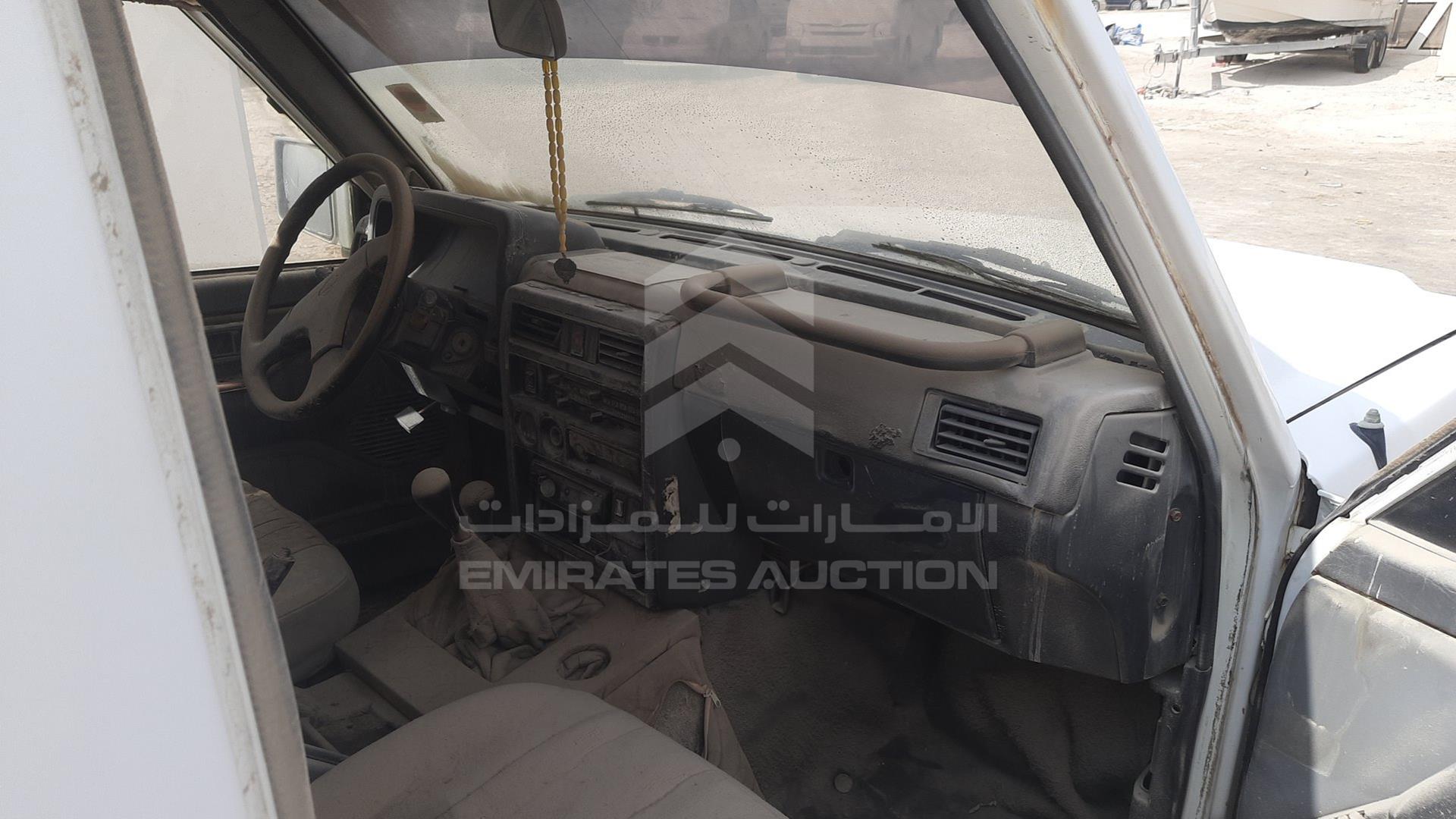 1993 NISSAN PATROL VIN: WGY60366163