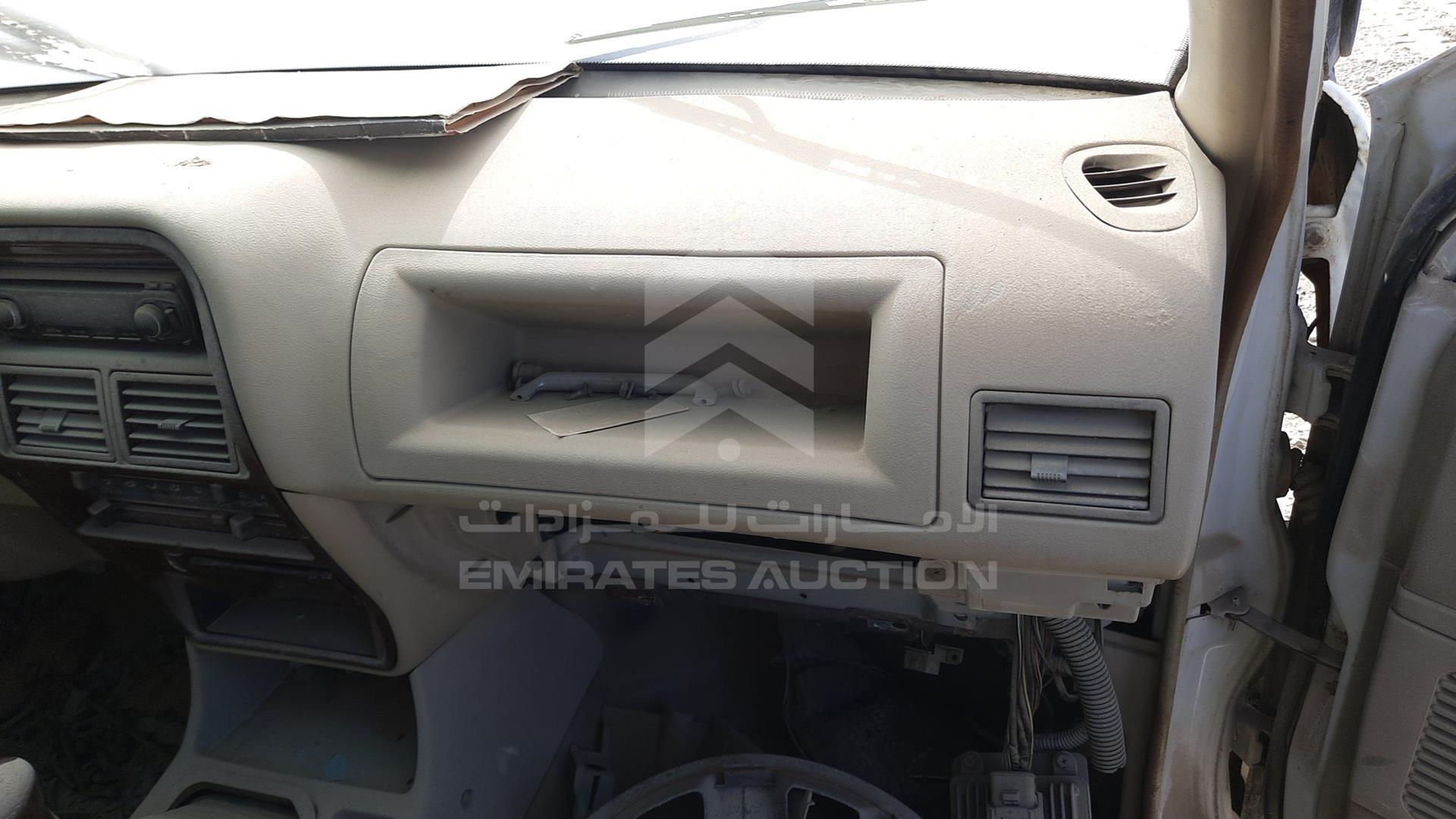 2007 DONG FENG PICK UP VIN: LGDHD31E67E900062