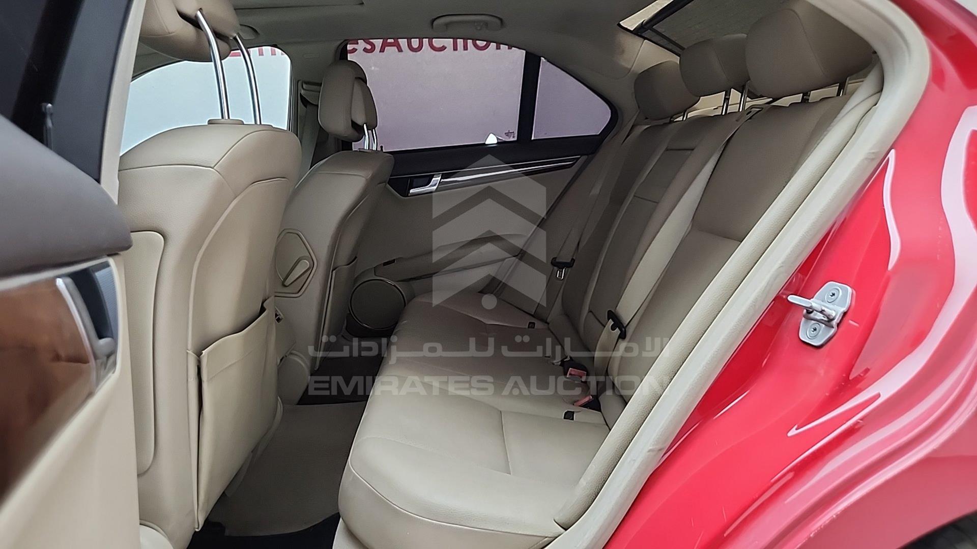 2011 MERCEDES C 300 VIN: WDDGF8BB6BR144232