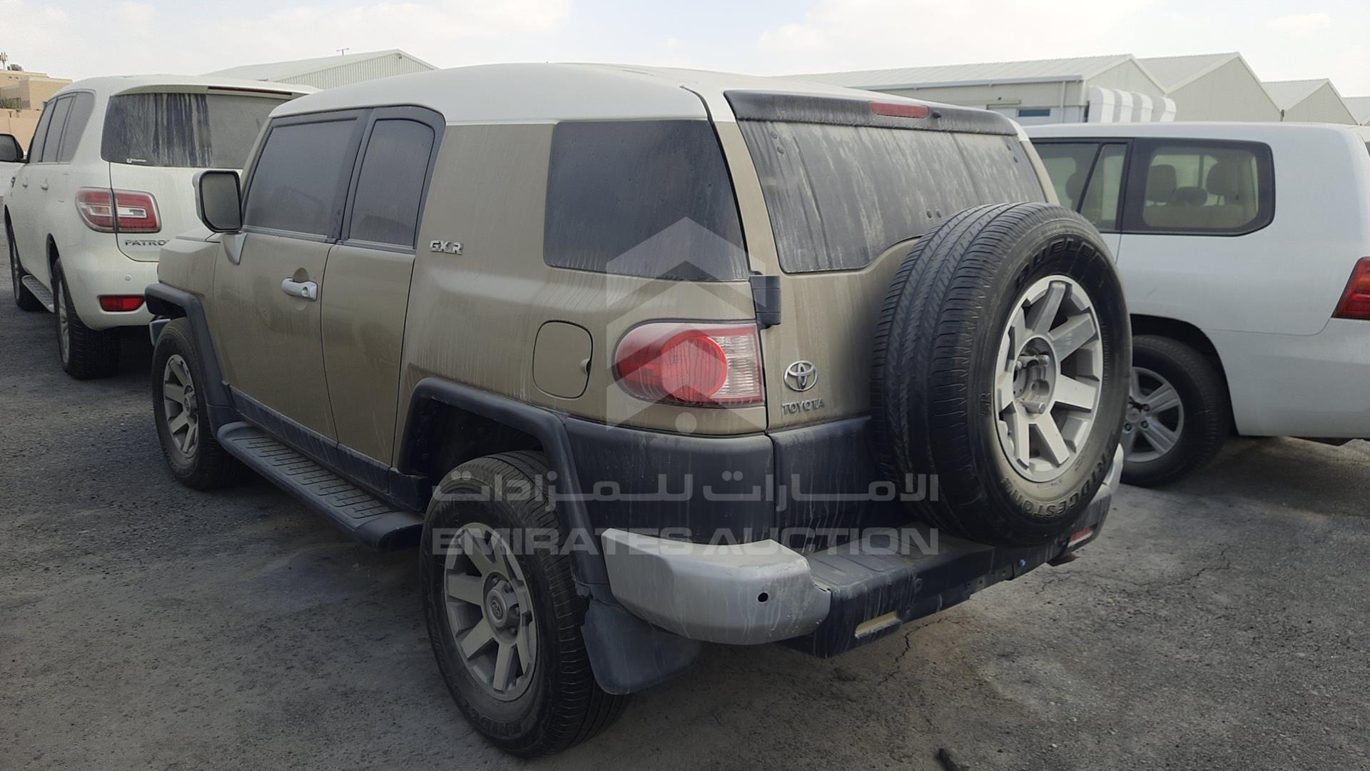 2014 TOYOTA FJ CRUISER VIN: JTEBU11F3EK198103