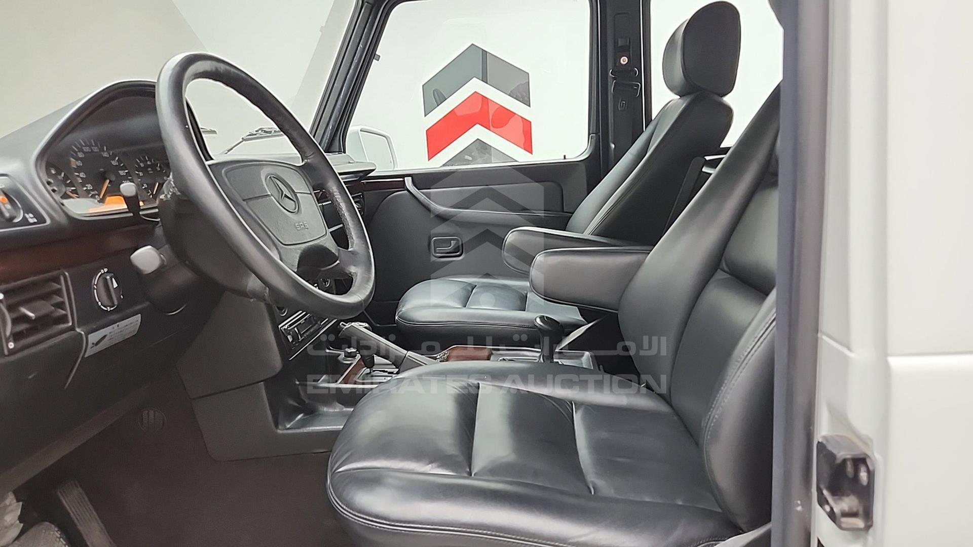 1998 MERCEDES G 320 VIN: WDB46323217111280