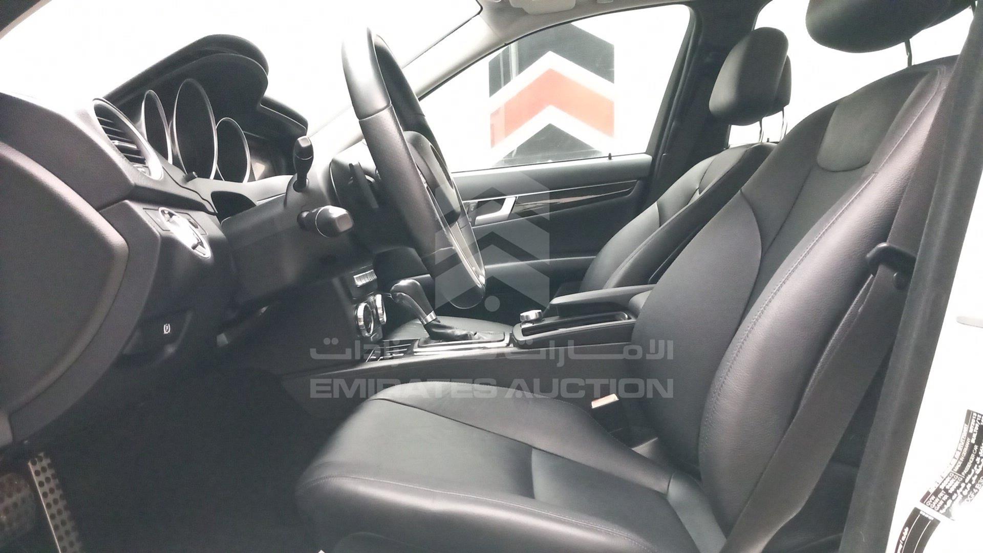 2013 MERCEDES C 200 VIN: WDDGF4JB3DA790095