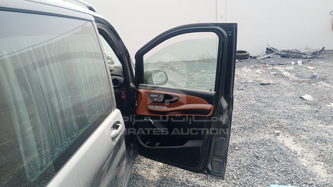 2023 Mercedes V 250 — Front Right Door — Photo 25