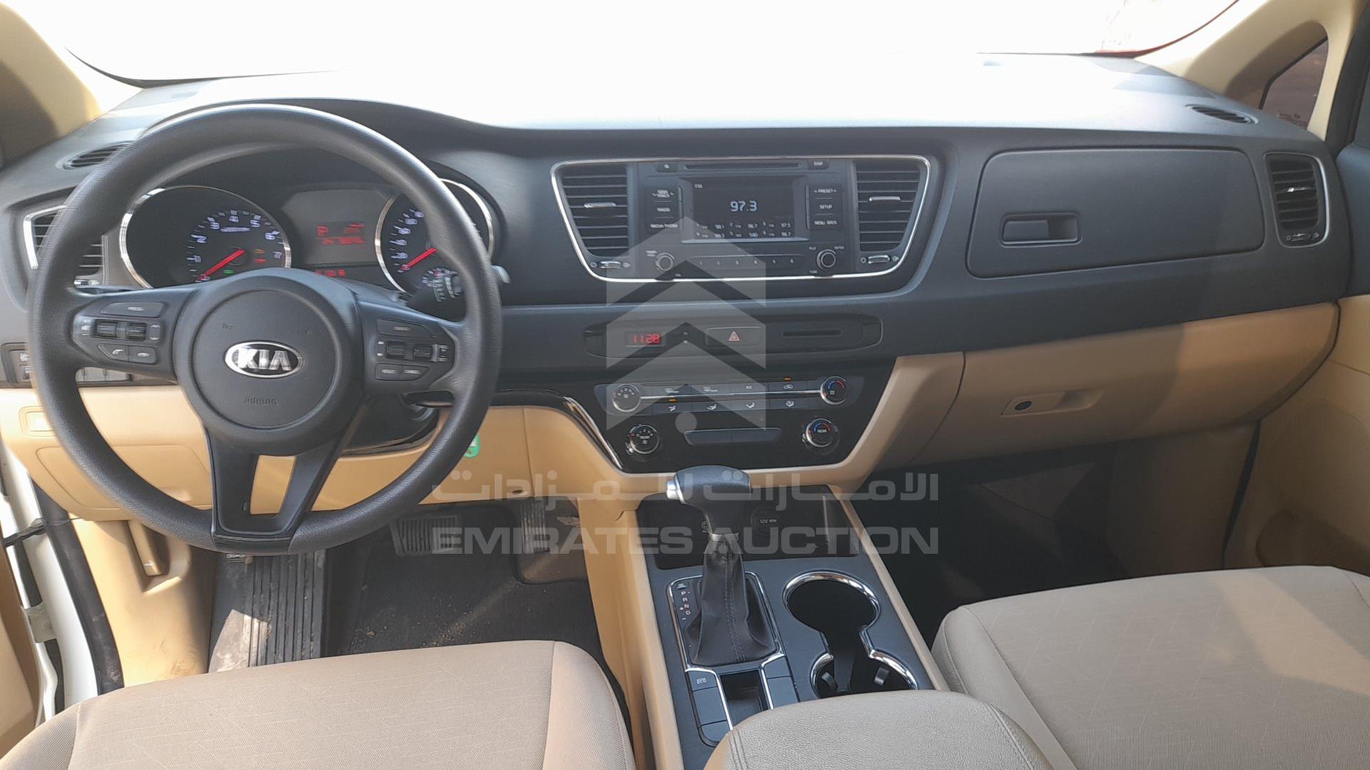 2020 KIA CARNIVAL VIN: KNAMB8121L6645488