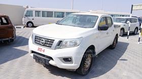 2022 Nissan Navara — Front Left Angle — Photo 6 — Thumbnail