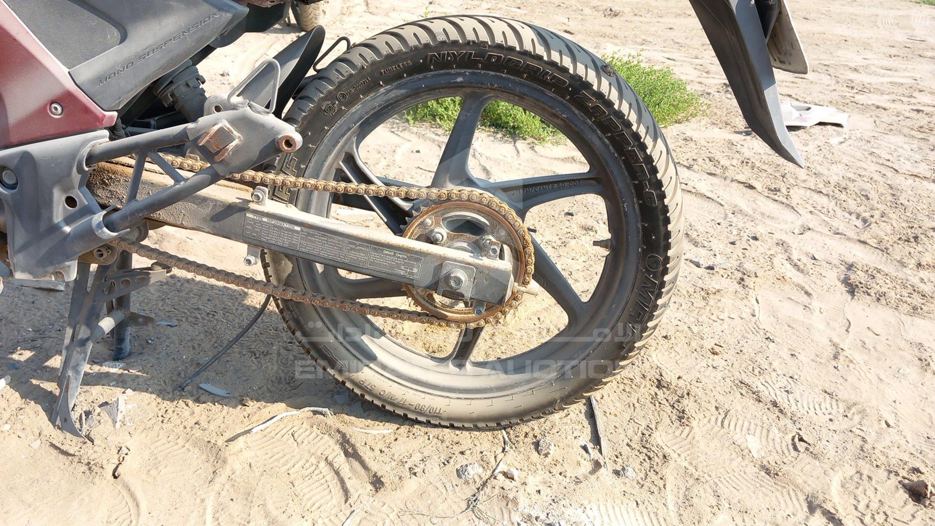 2018 HONDA MOTORBIKE VIN: ME4KC20B6J8001707