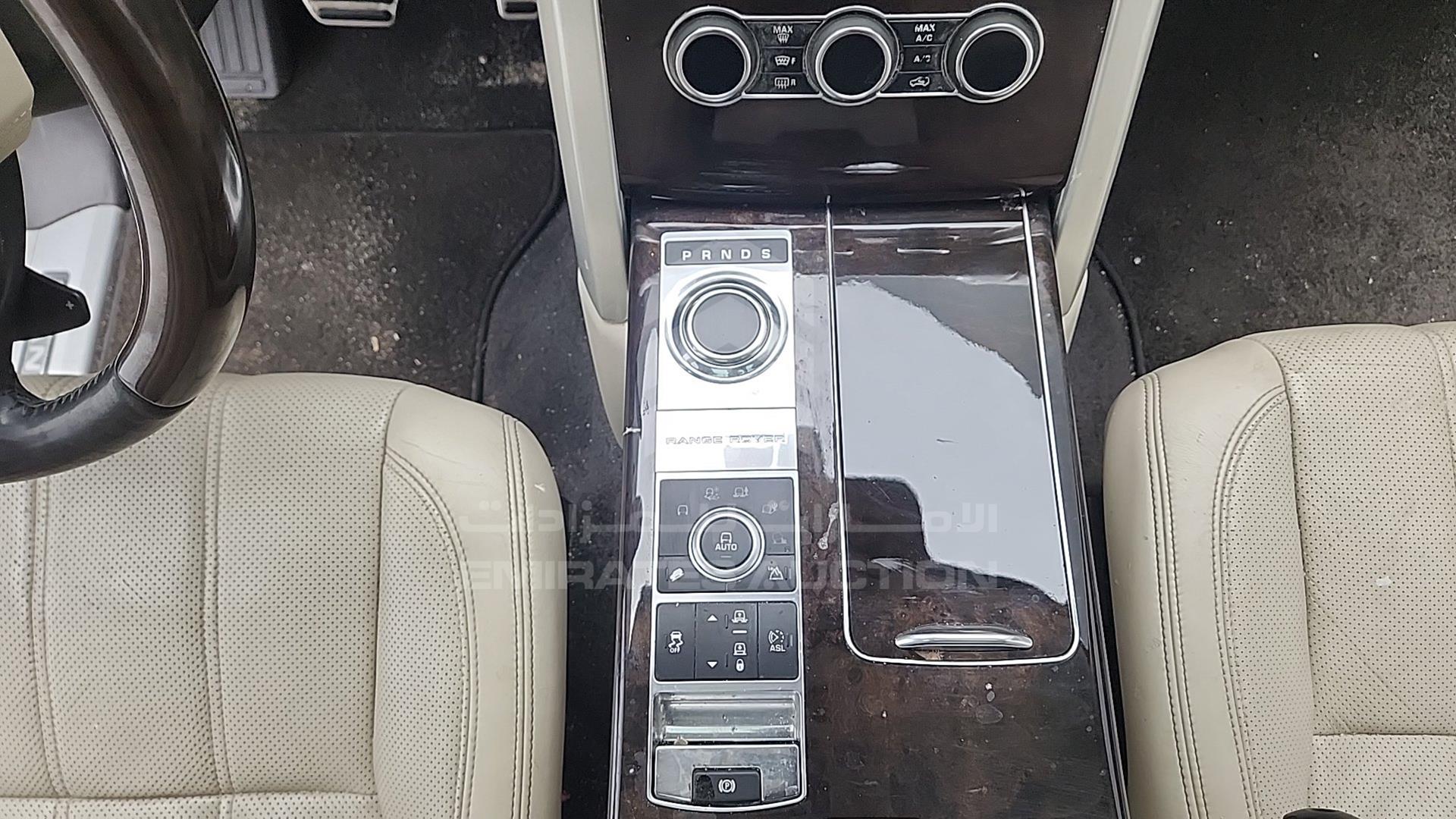 2013 RANGE ROVER VOGUE VIN: SALGA2EF8DA113790