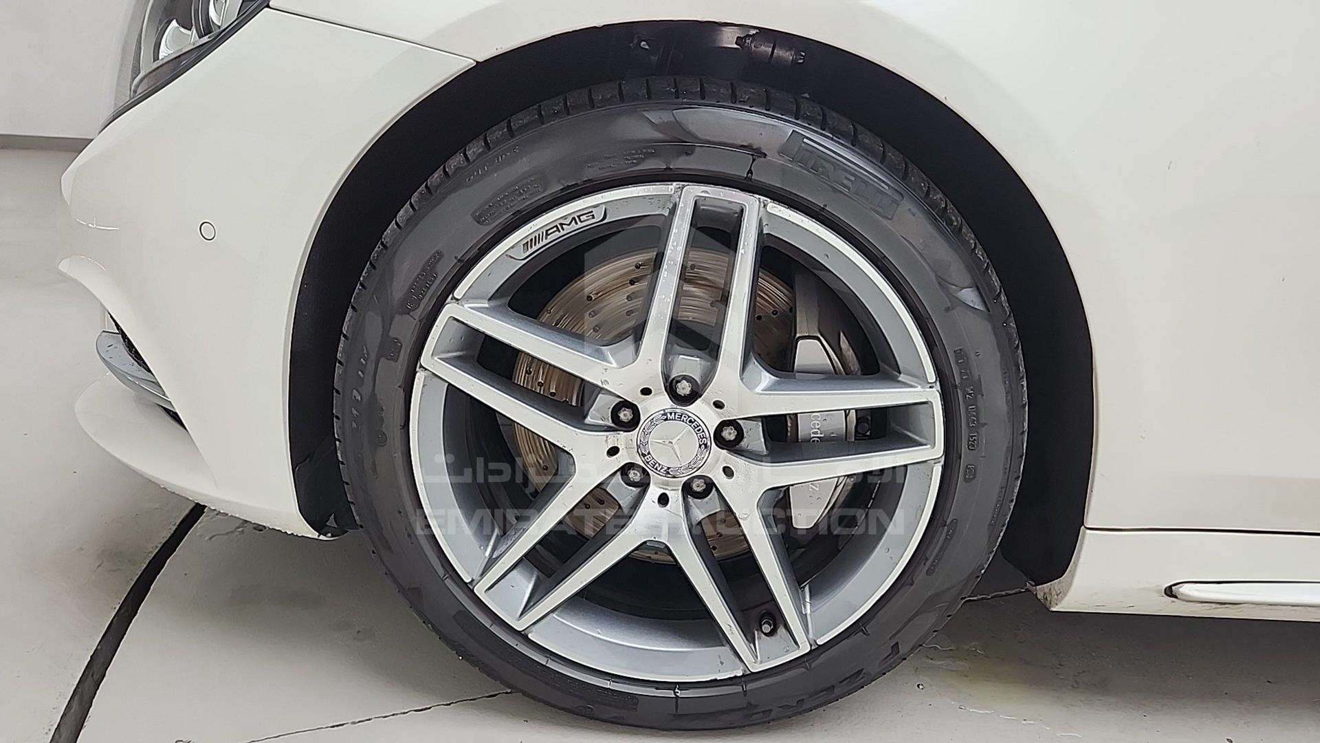 2015 MERCEDES S 400 VIN: WDDUG6FB5FA126792