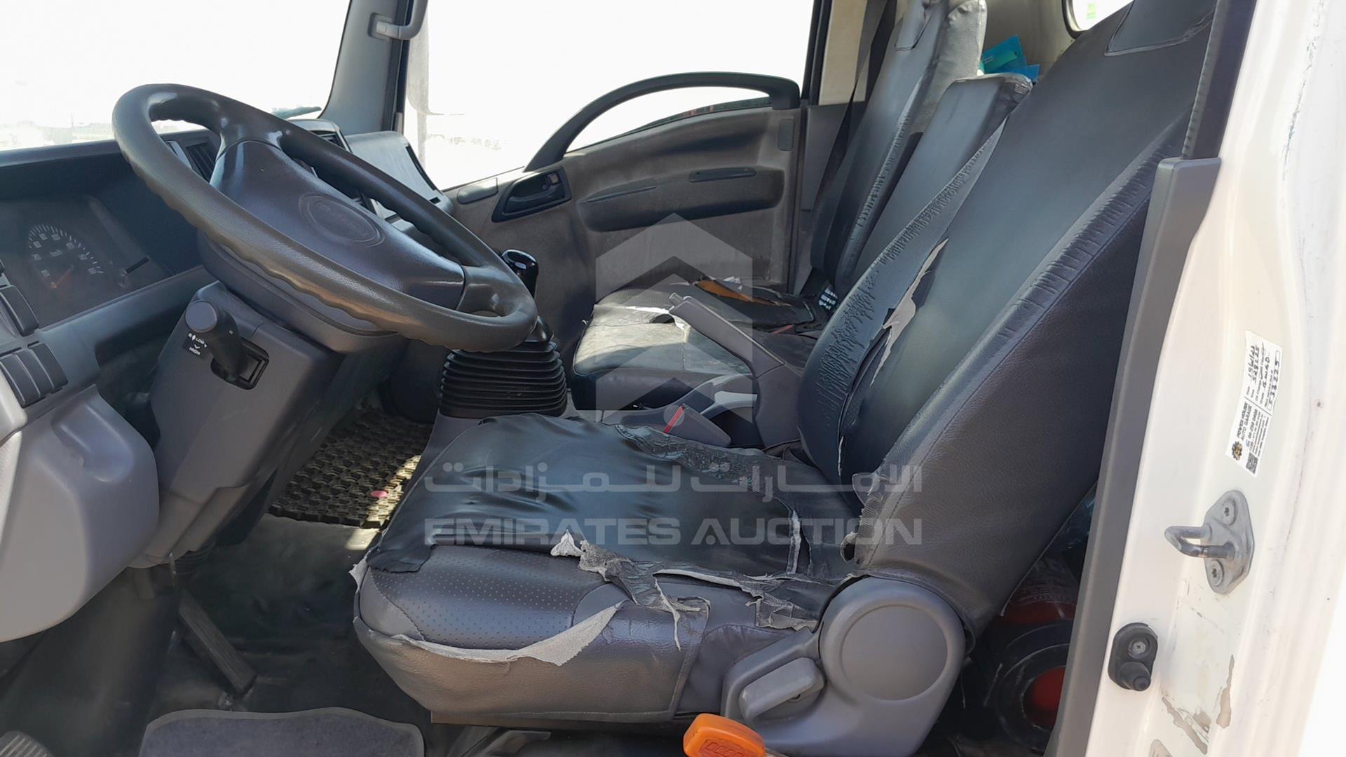 2014 ISUZU REWARD NP VIN: JAMKP34H3E7P03591