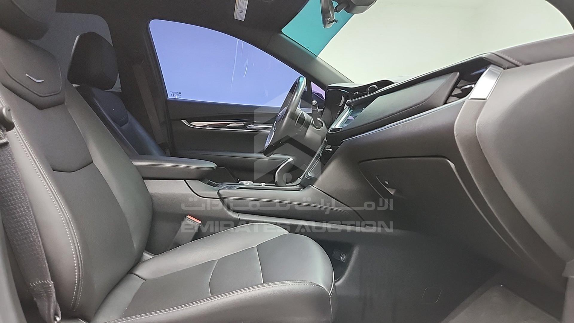 2021 CADILLAC XT 5 VIN: 1GYKNCRS7MZ137237