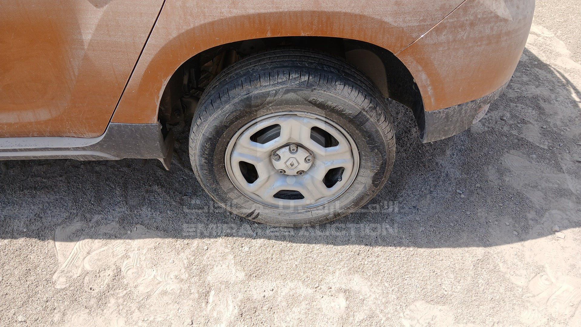 2020 RENAULT DUSTER VIN: VF1HSRMX1LA564178