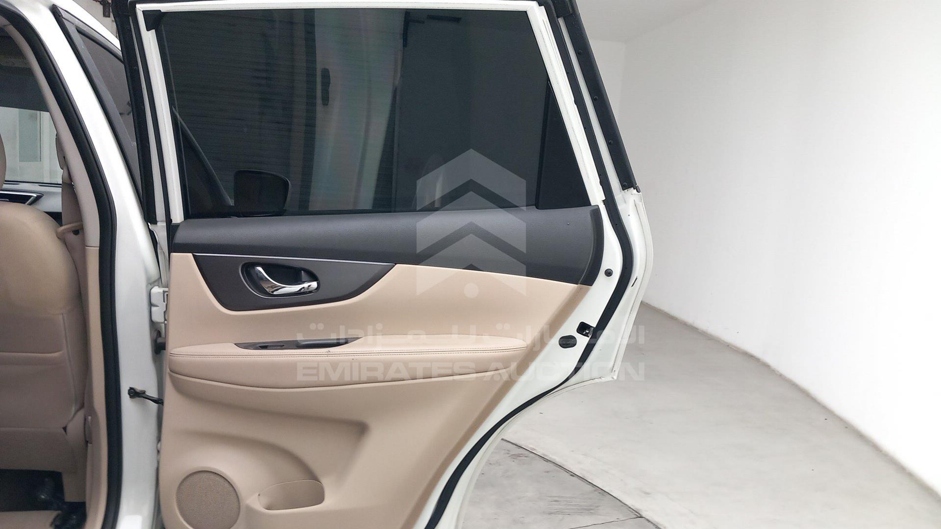 2016 NISSAN X-TRAIL VIN: JN1BT2MW3GW004306