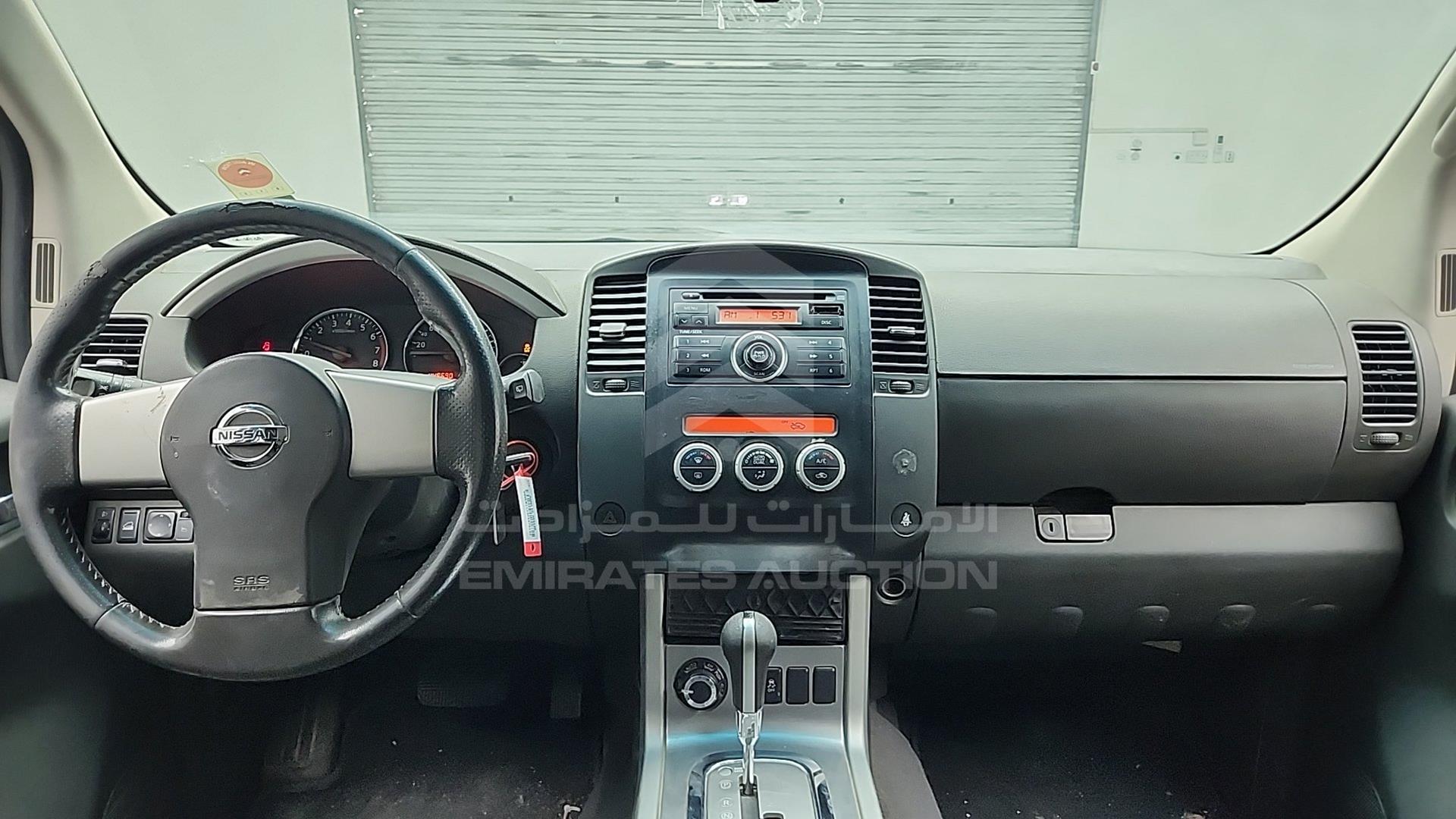 2015 NISSAN PATHFINDER VIN: VSKLR11A3FA579132