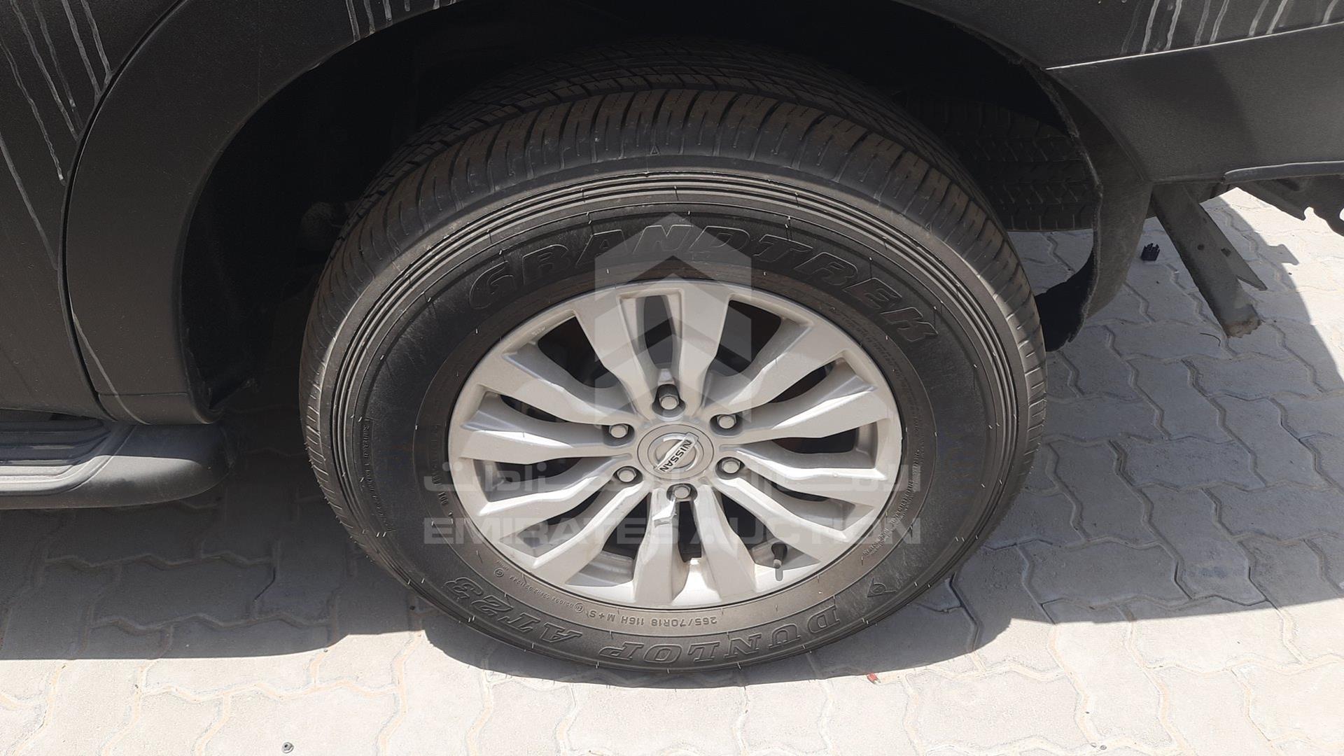 2015 NISSAN PATROL VIN: JN8AY2NYXF9125989